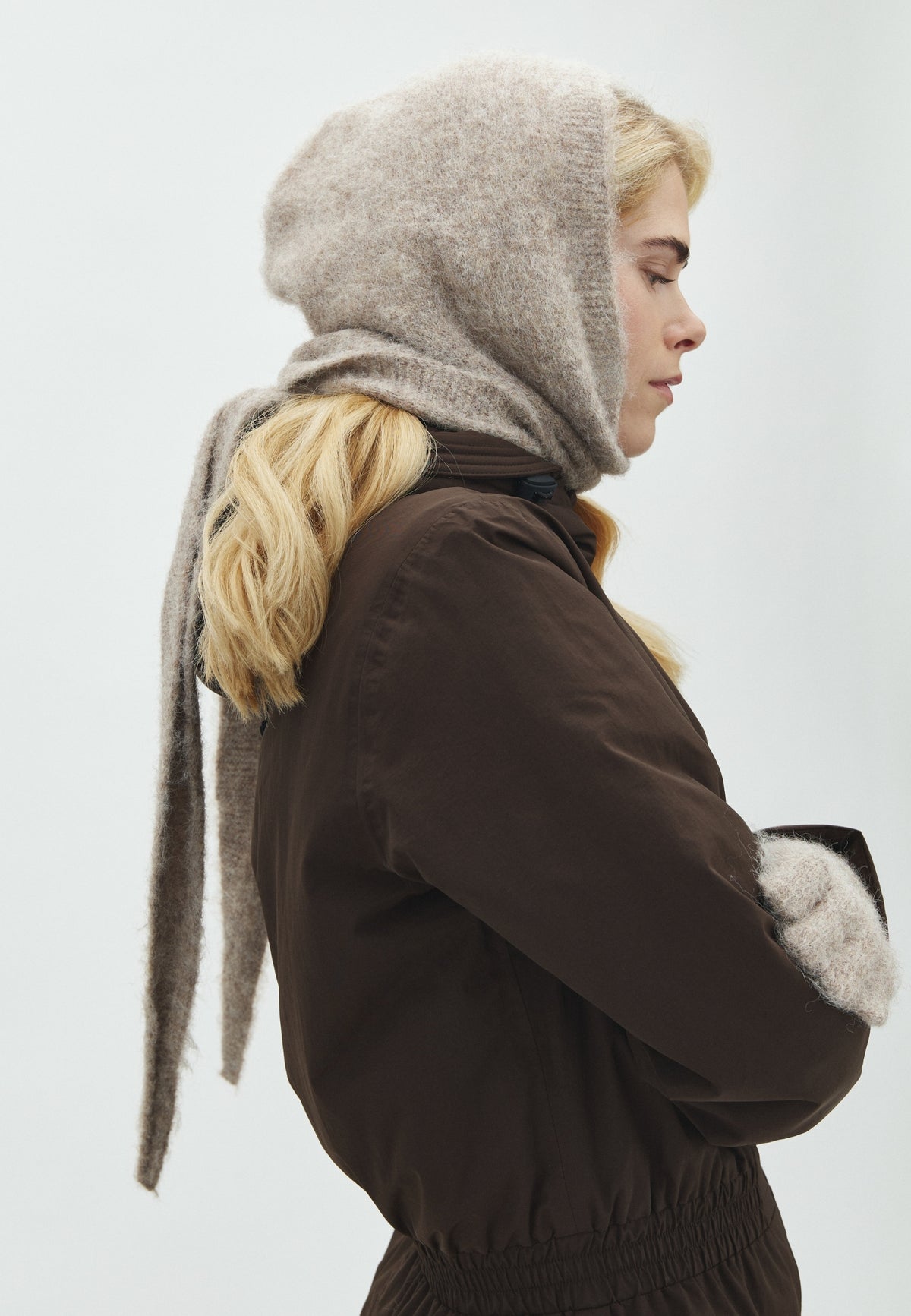 Wrappi-M_Oat Melange_Model_0