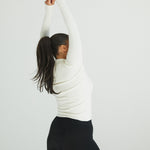 Anna_Optical White_Image_0