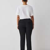 Maiianne-M_Black_Model_