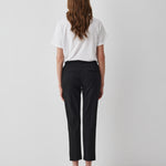 Maiianne-M_Black_Model_