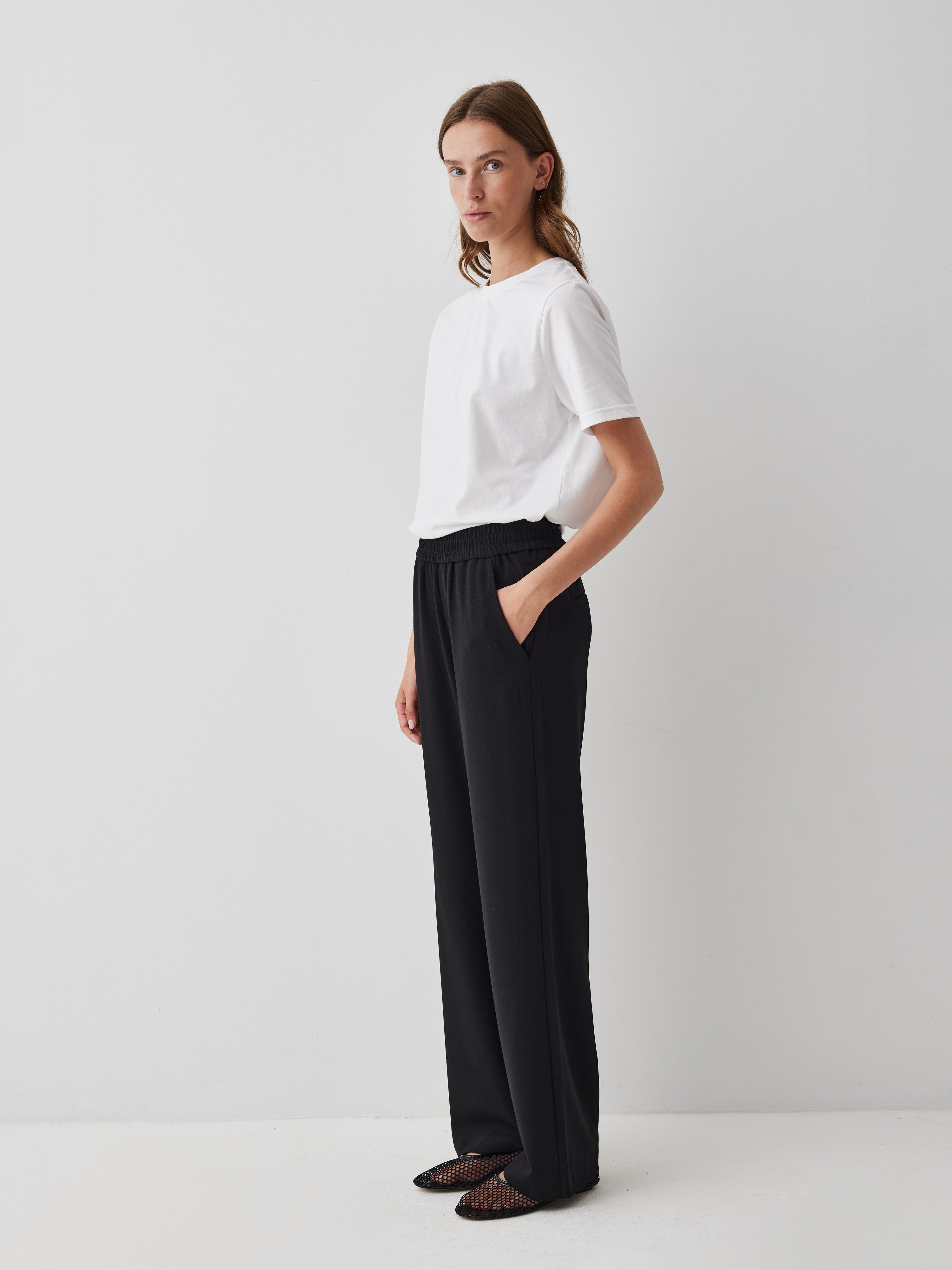 Phillipa_Black_Model_