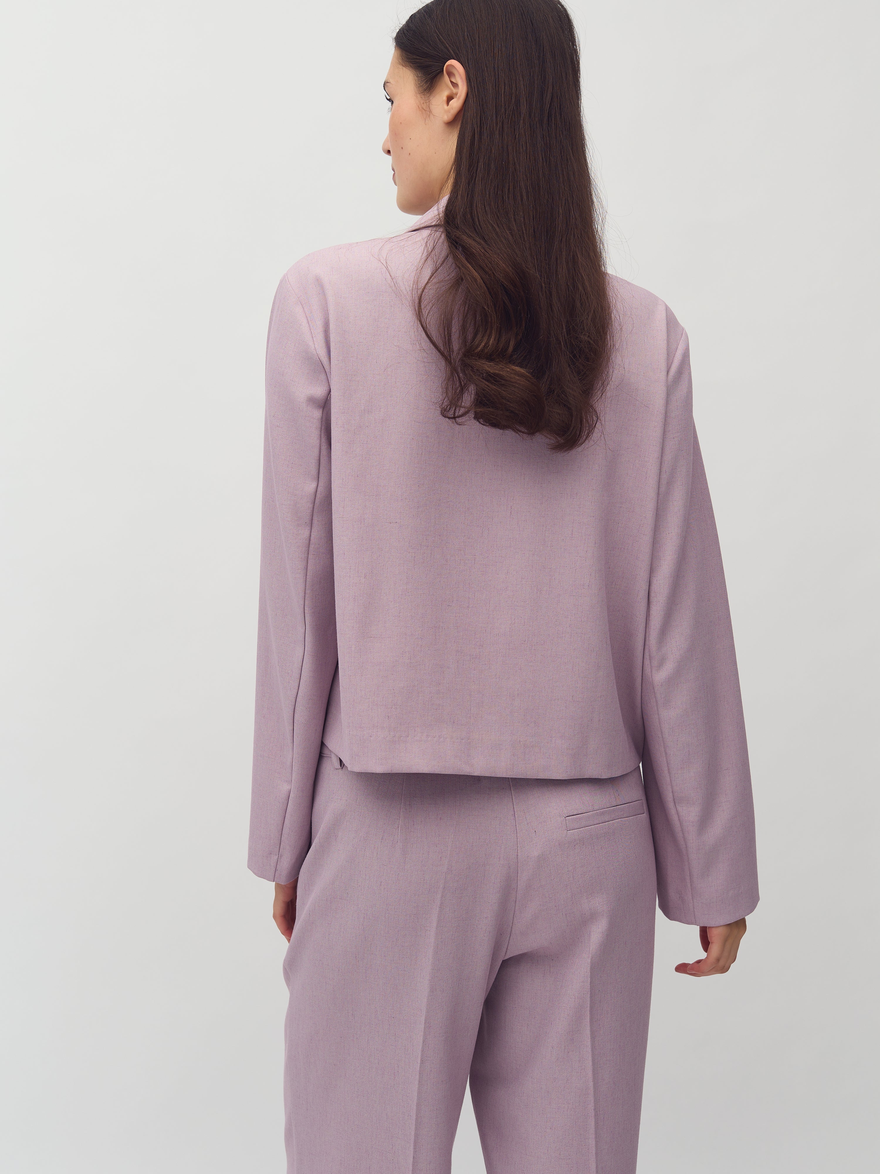 Woddy-M_Orchid Bloom_Model_2