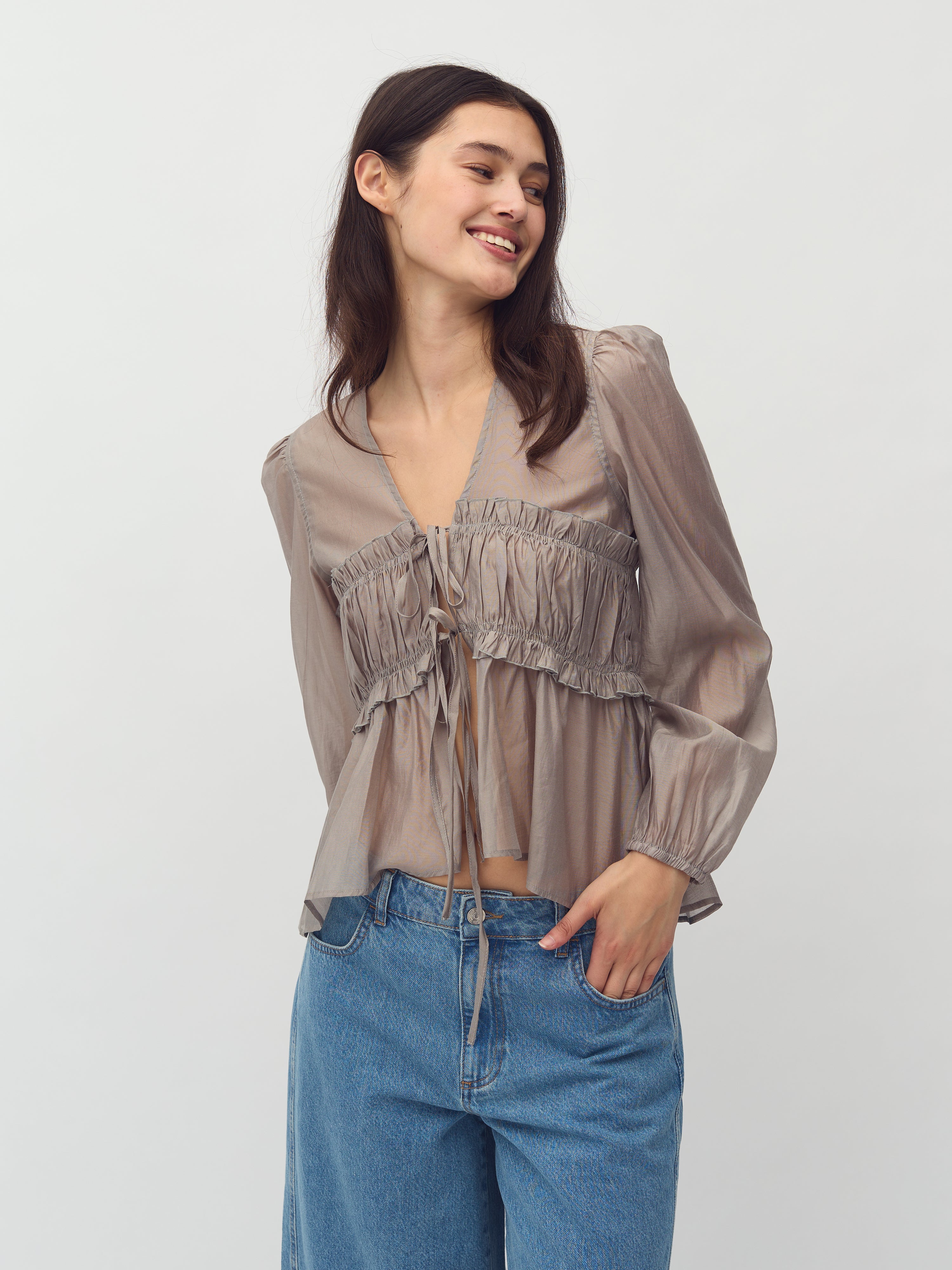 Pipa-M_Ultimate Gray_Model_0