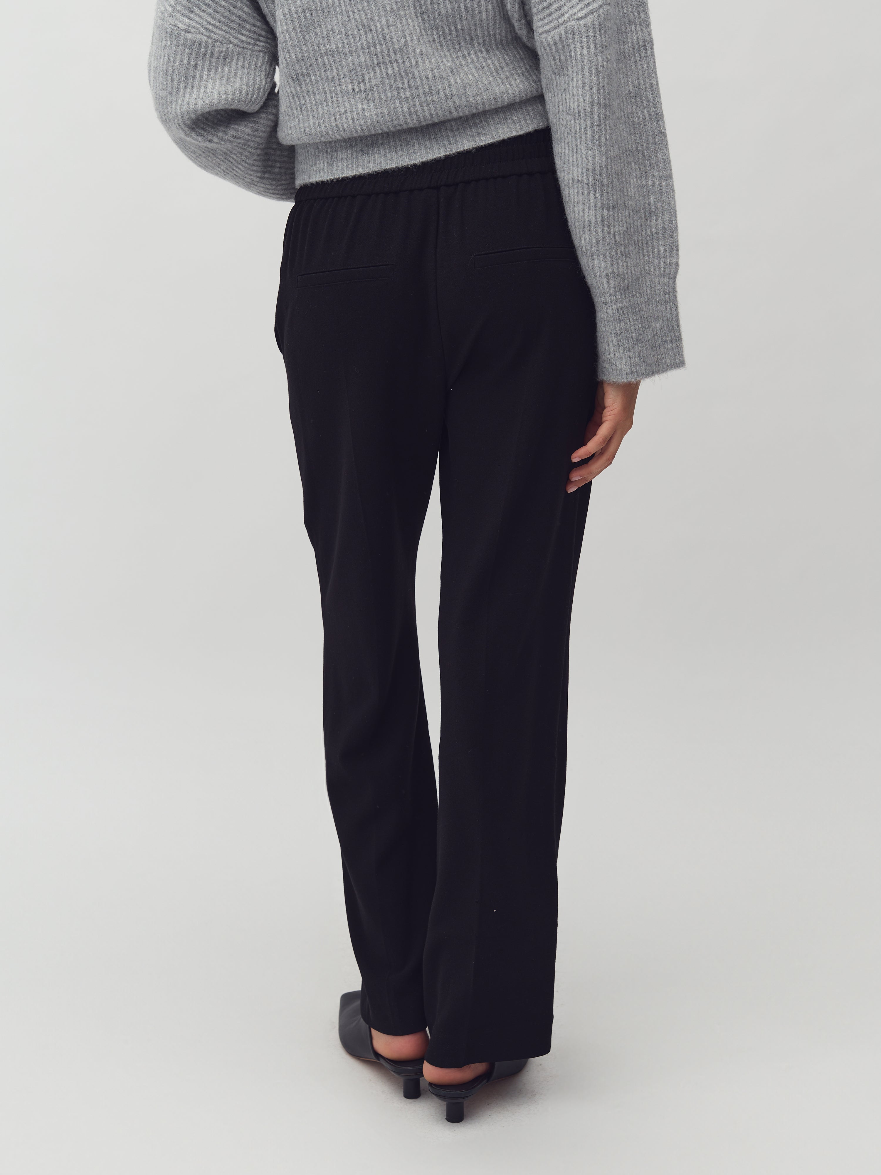 Nina-M_Night Sky_Model_1