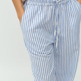 Grasielle-M_Ultramarine stripe_Model_3