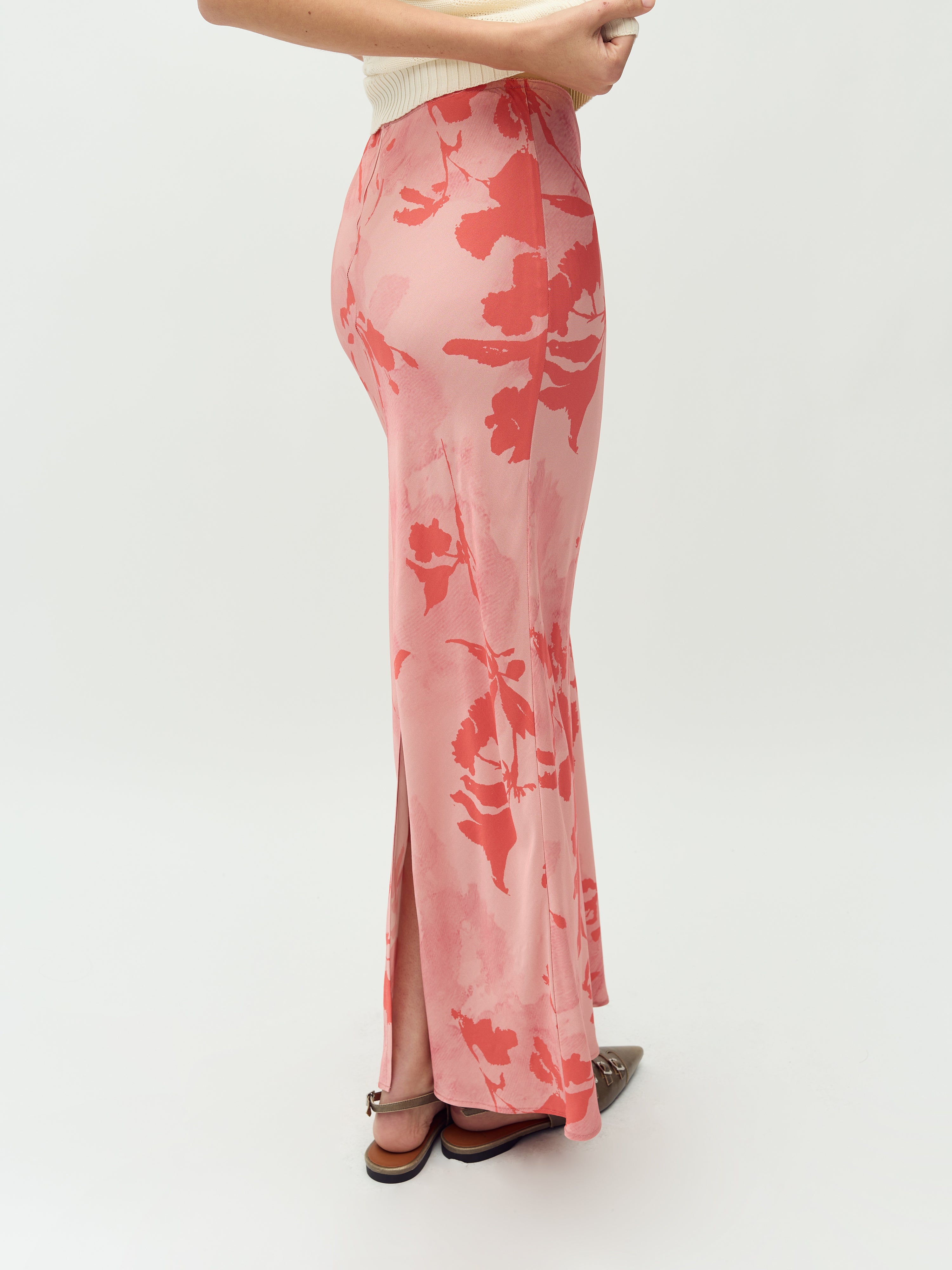 Aninda-M_Coral Felissa Print_Model_2