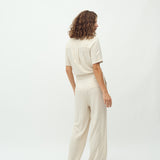 Carellia-M_Natural Beige_Model_1