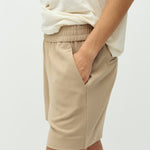 Phillipa Short-M_White Pepper_Model_3