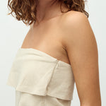 Cardy-M_Natural Linen_Model_4