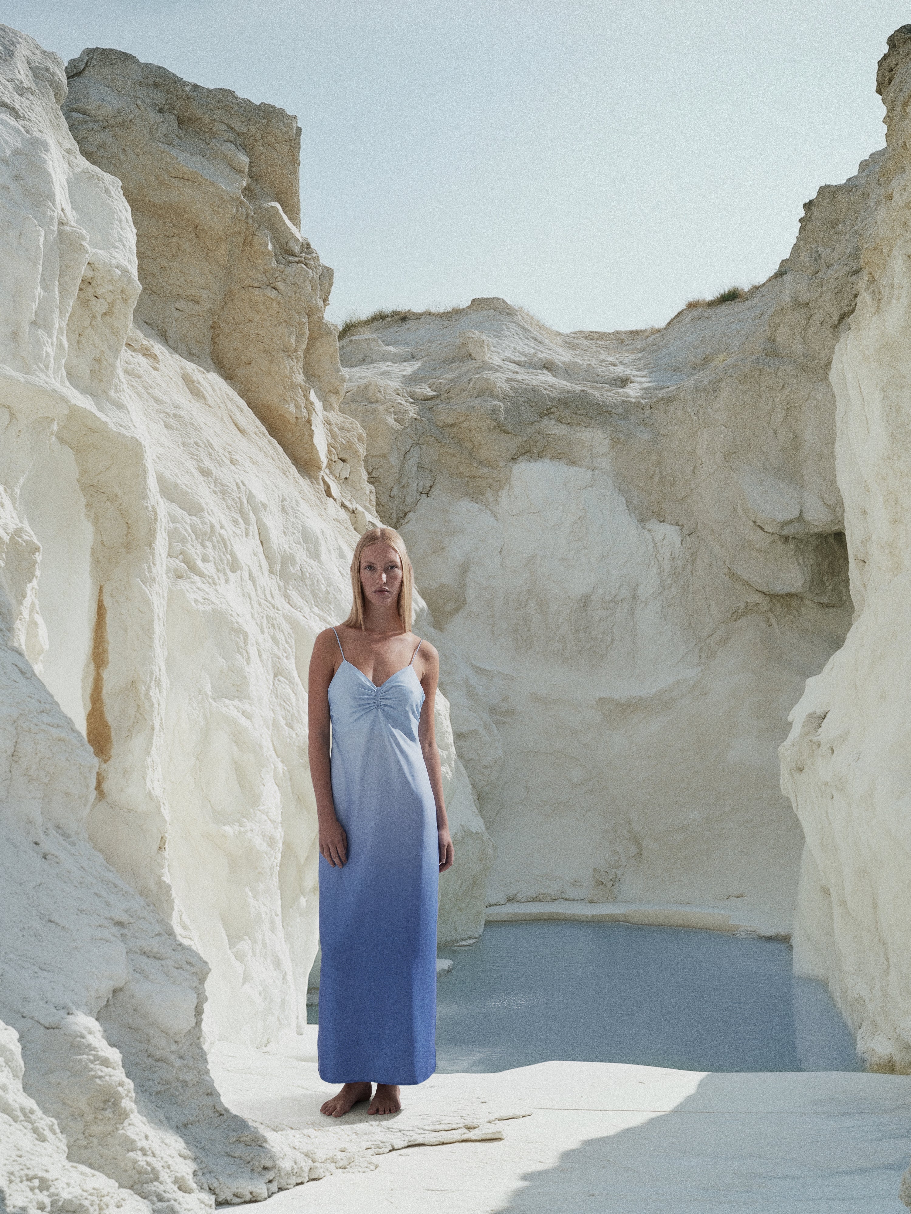 Paulia-M_Ultramarine Fade_Image_0