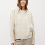 Gillian_Sugar Melange_Model_0