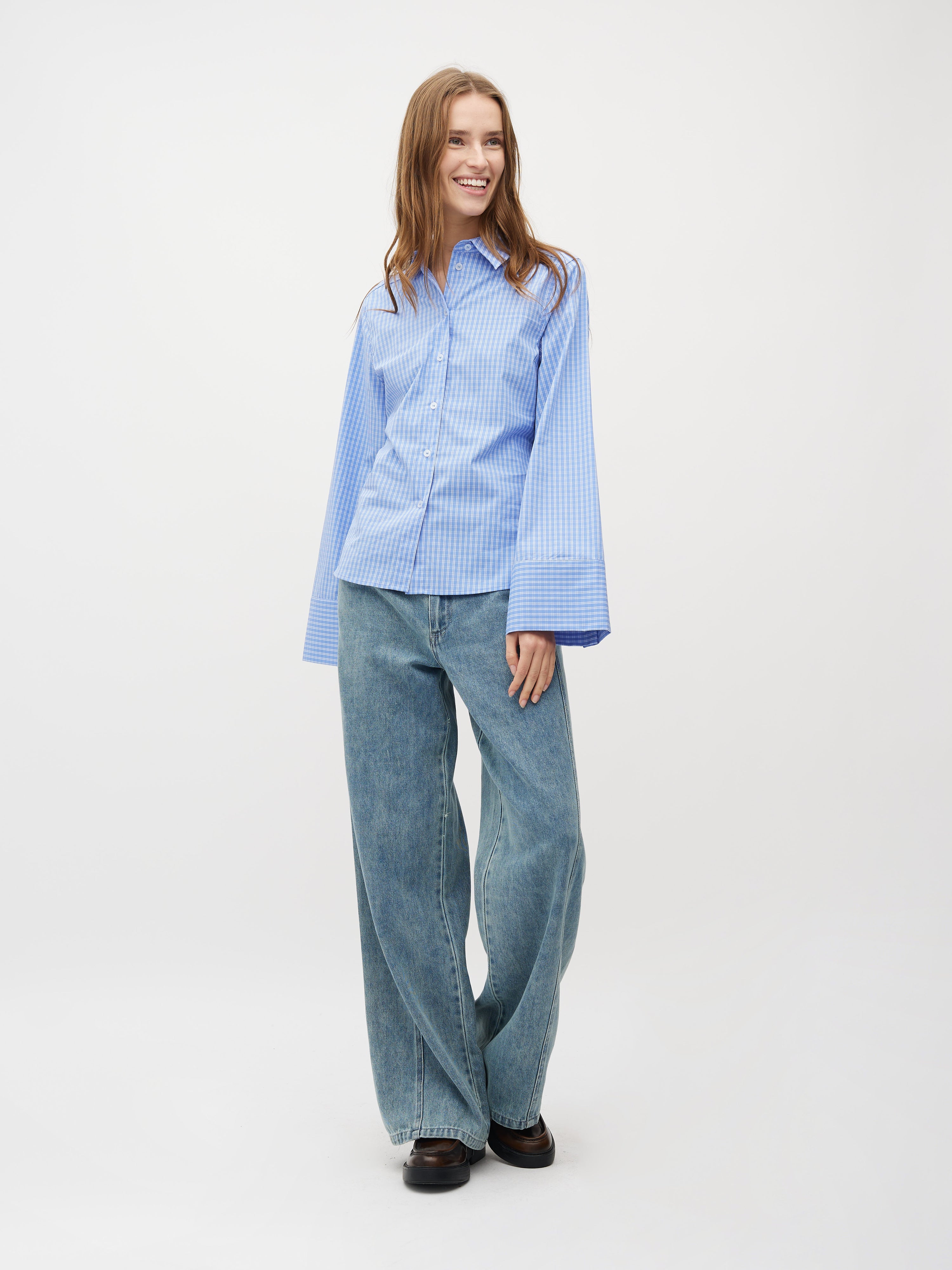 Kaloni-M_Ultramarine Check_Model_3