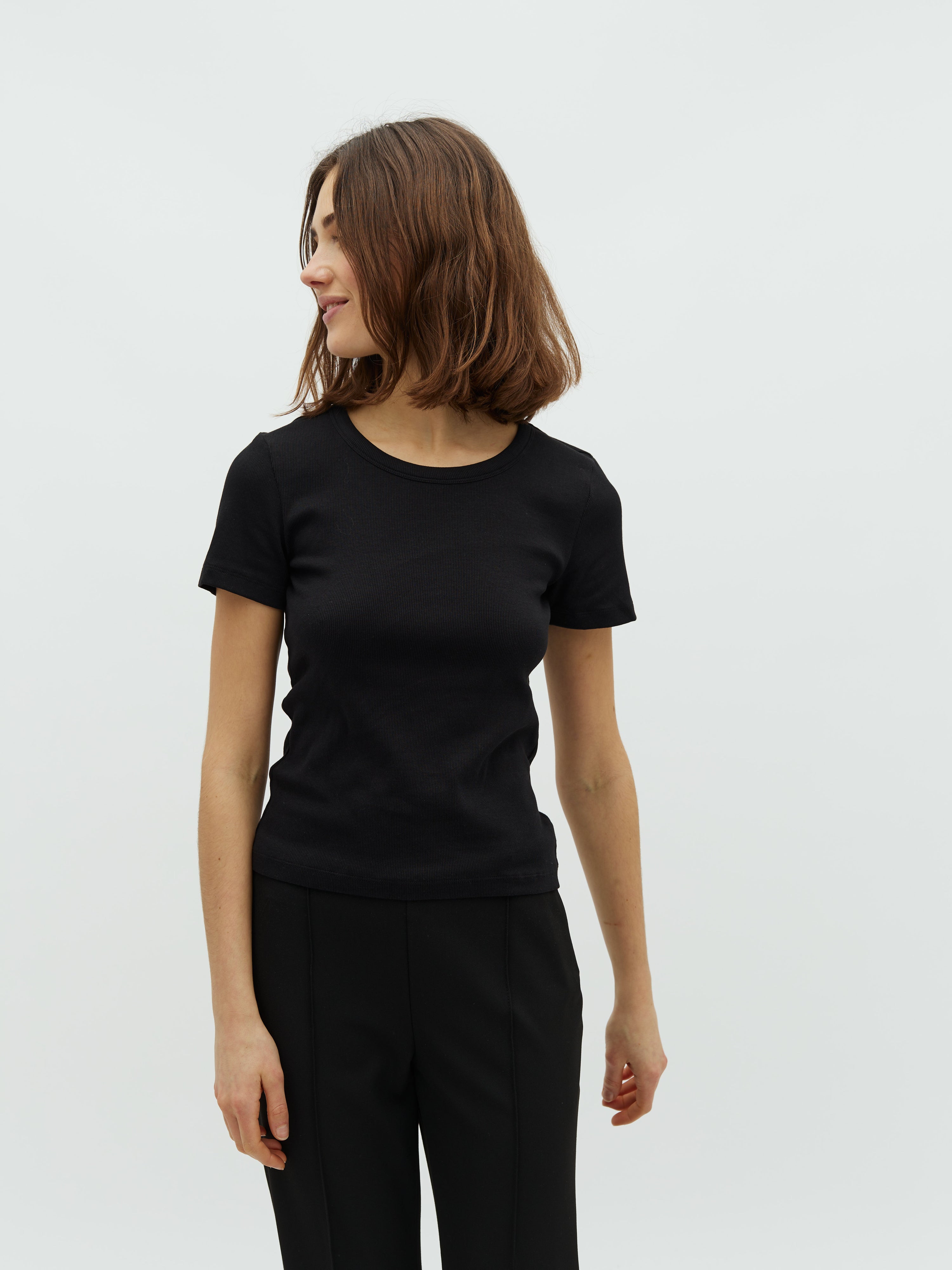 Otis-M_Black_Model_1