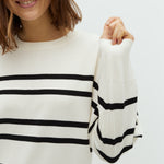 Gillian-M_Sugar Black Stripe_Model_1