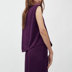 Maaja-M_Blackberry Wine_Model_5