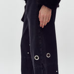 Luxia-M_Black Midnight Wash_Model_5