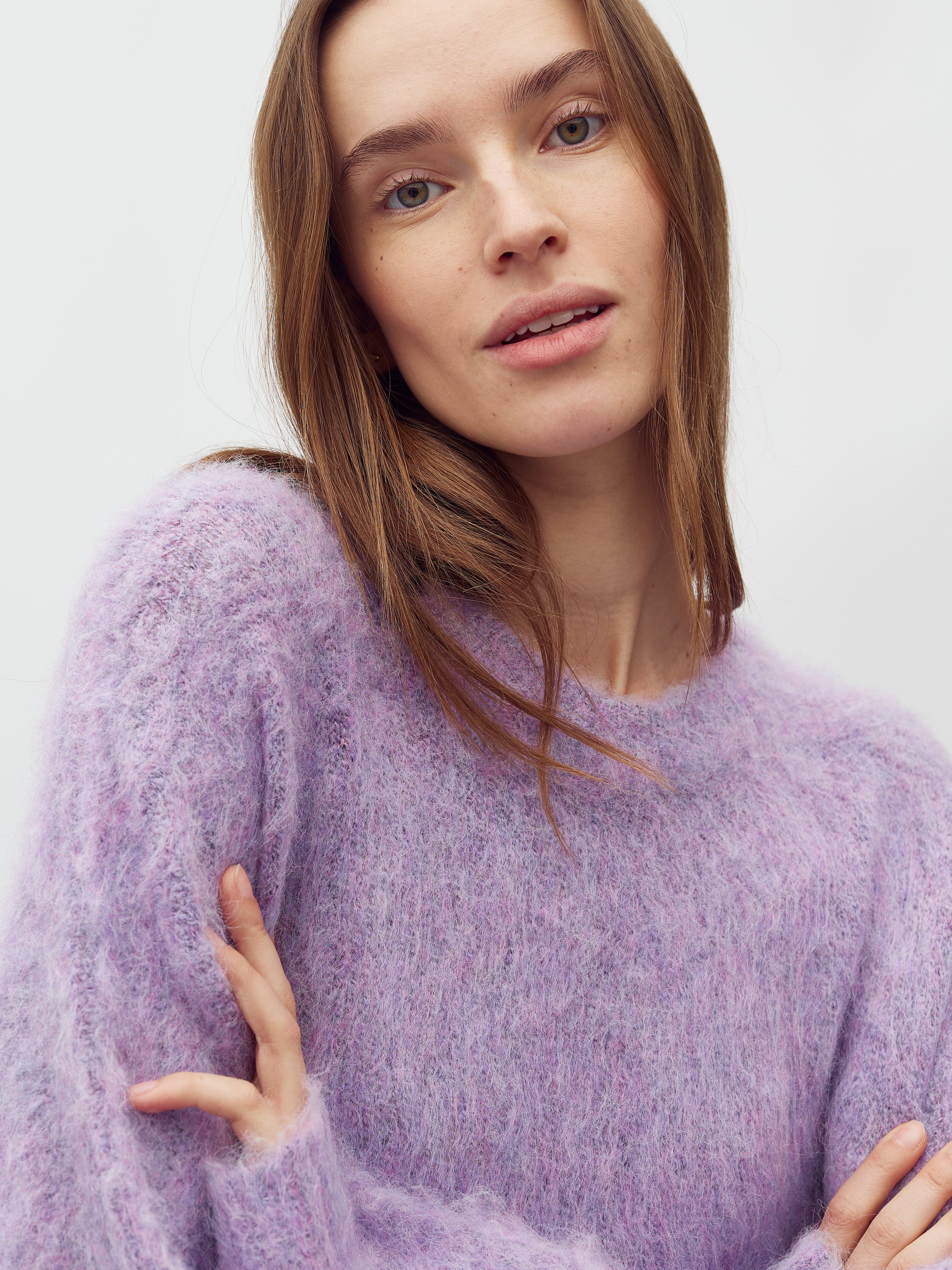 Gillis-M_Gentle Violet Melange_Model_1