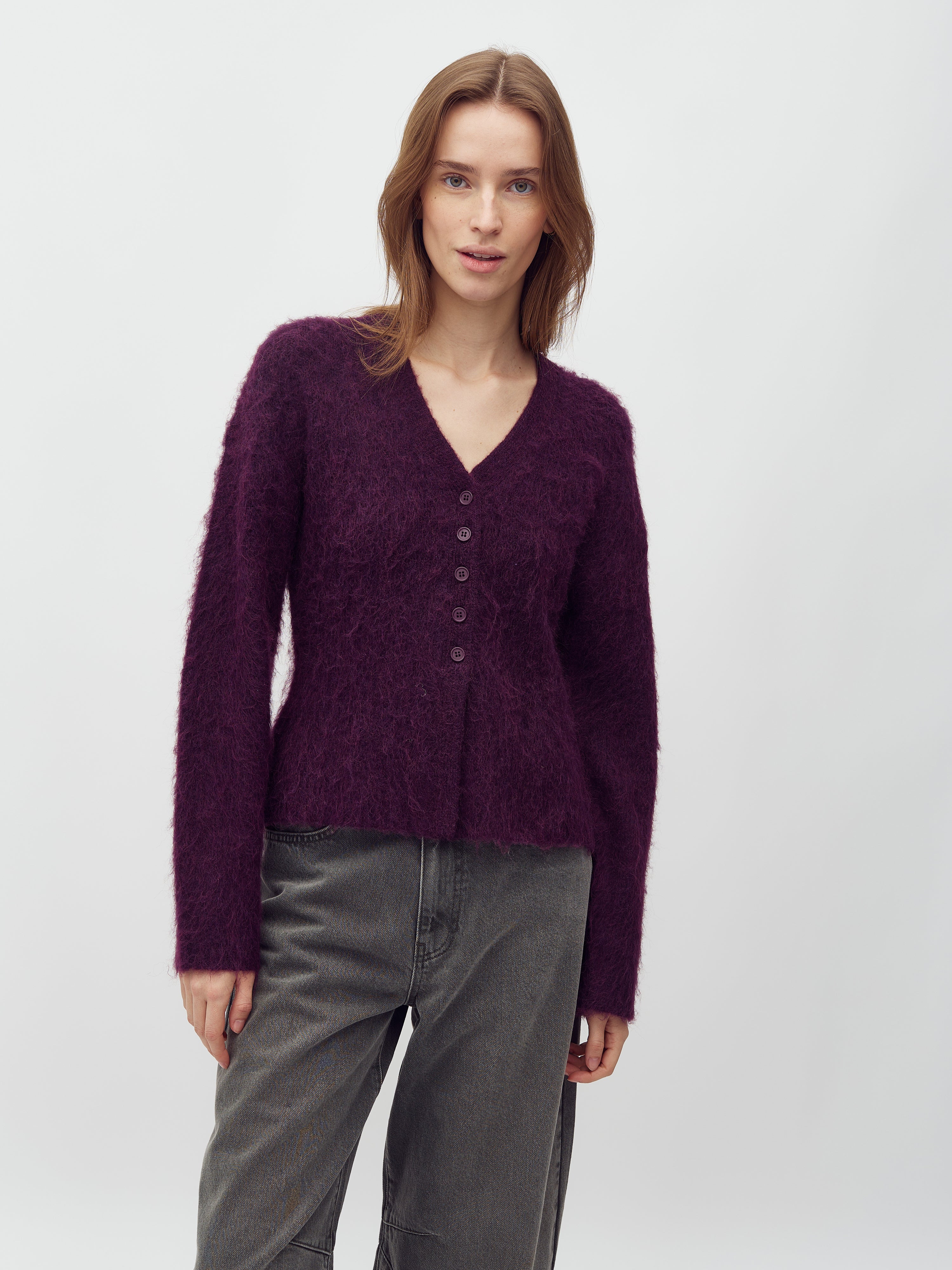 Conni-M_Blackberry Wine_Model_0