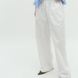 Grasielle-M_White_Model_1