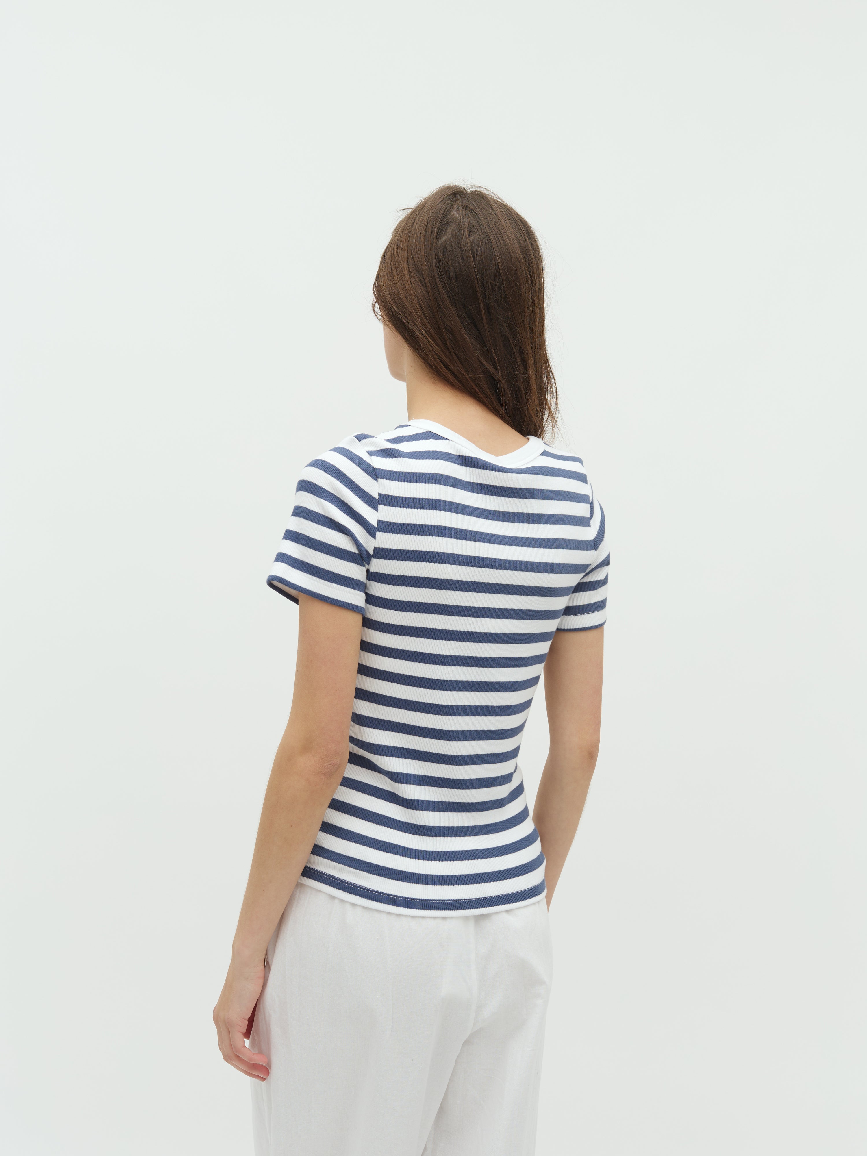 Otis-M_White Indigo Stripe_Model_2