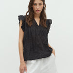 Gemala-M_Black_Model_0