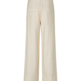 Fenna-M_Natural Light_Packshot_1