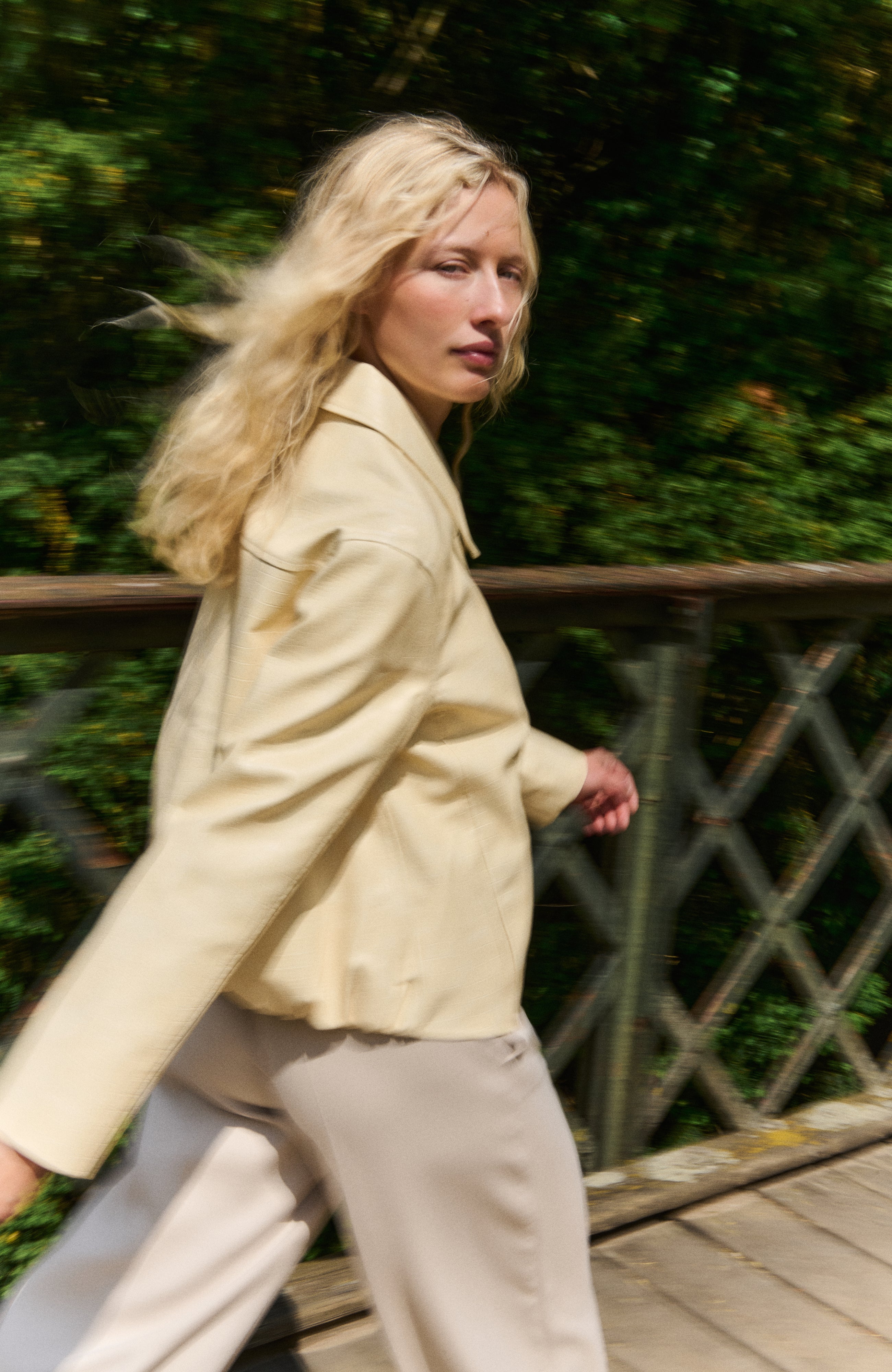 Vevine-M_Summer Yellow_Image_6