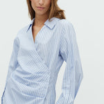 Saffira-M_Blue Navy Stripe_Model_1