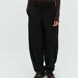 Silira-M_Black_Model_1