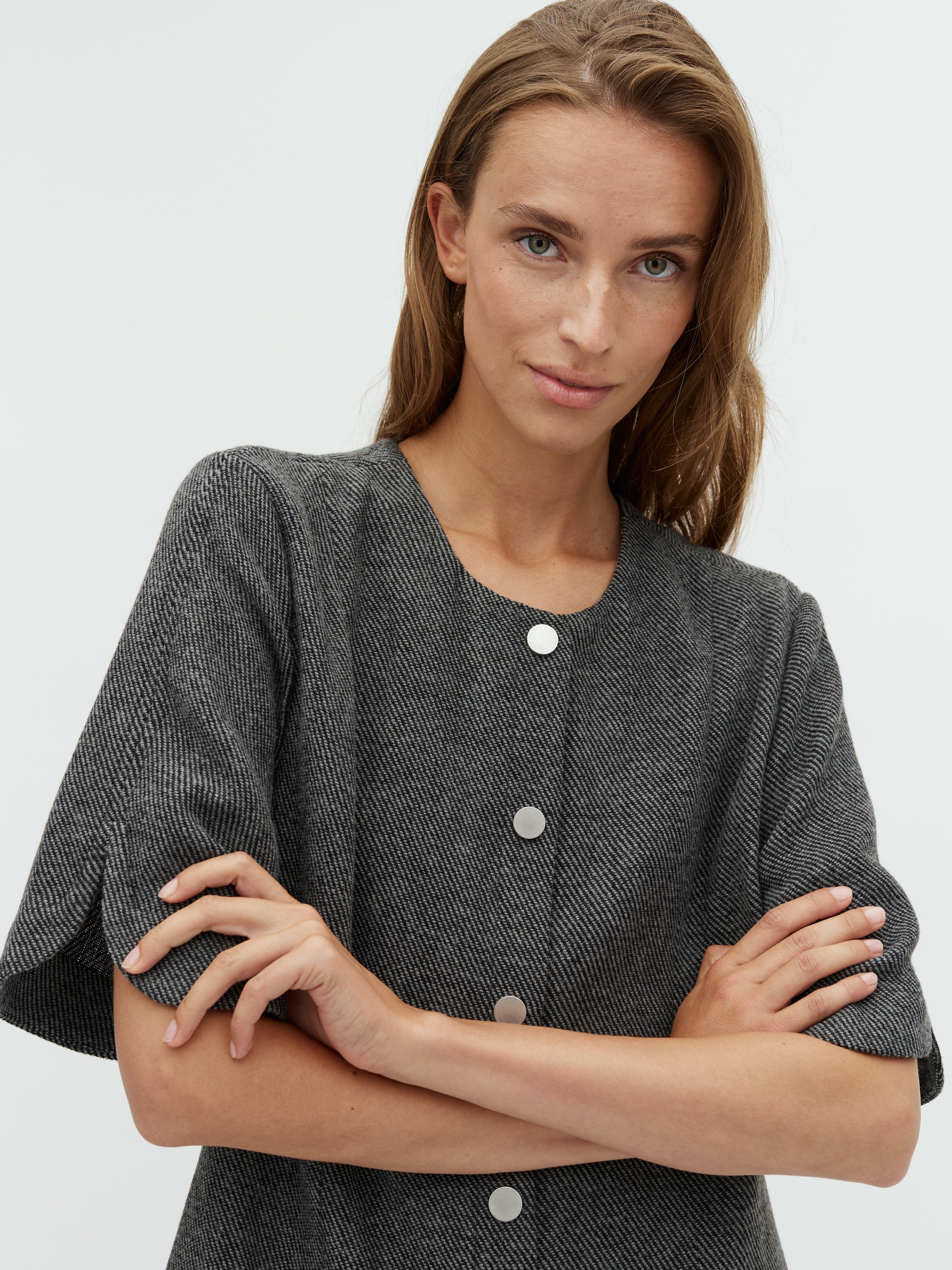 Baomino-M_Black Twill_Model_3