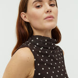 Marceline-M_Java Dots_Model_1