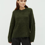 Gillis-M_Pine Green_Model_0