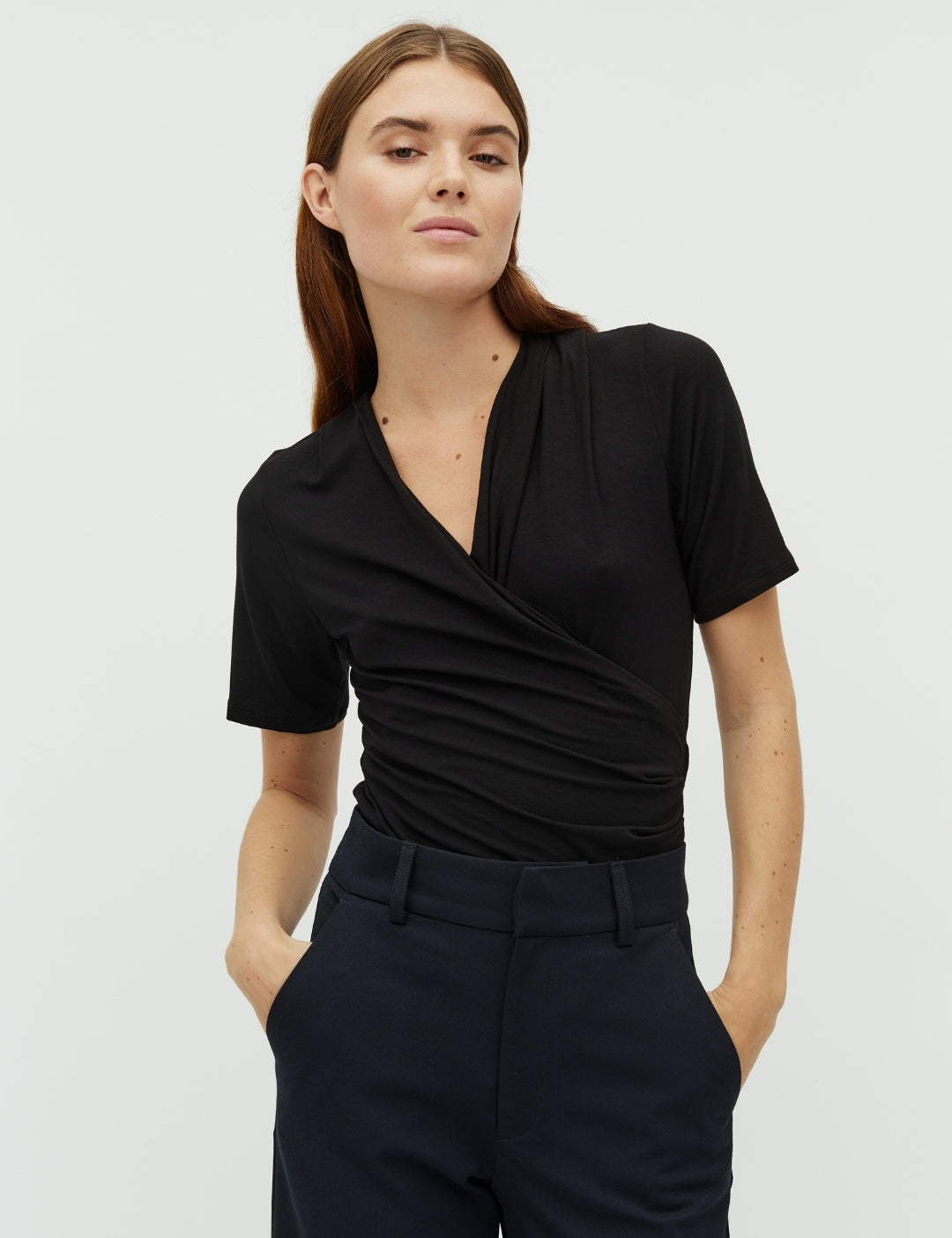 Lione SS-M_Black_Model_0