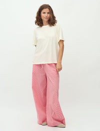 Clari-M_Pink Red Stripe_Model_0