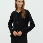 Salina-M_Black_Model_0