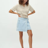 Kalinca-M_Lighter Blue Wash_Model_0