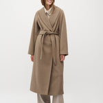 Umia-M_Greige Melange_Model_0