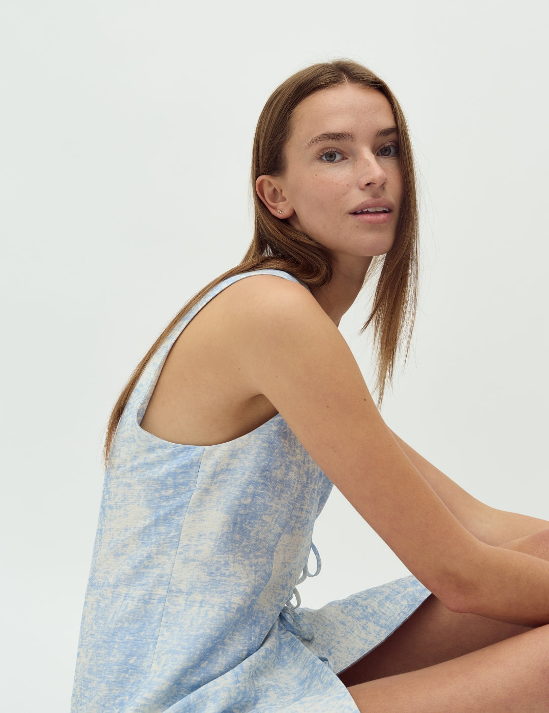 Wrenlianna-M_Blue Valana Print_Model_1