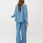 Asaka-M_Blue Soft Wash_Model_3