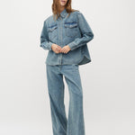 Katyn-M_Blue Soft Wash_Model_0