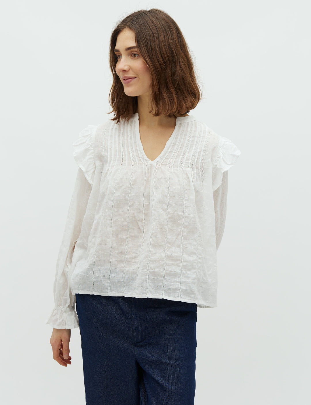 Gemala LS-M_White_Model_0