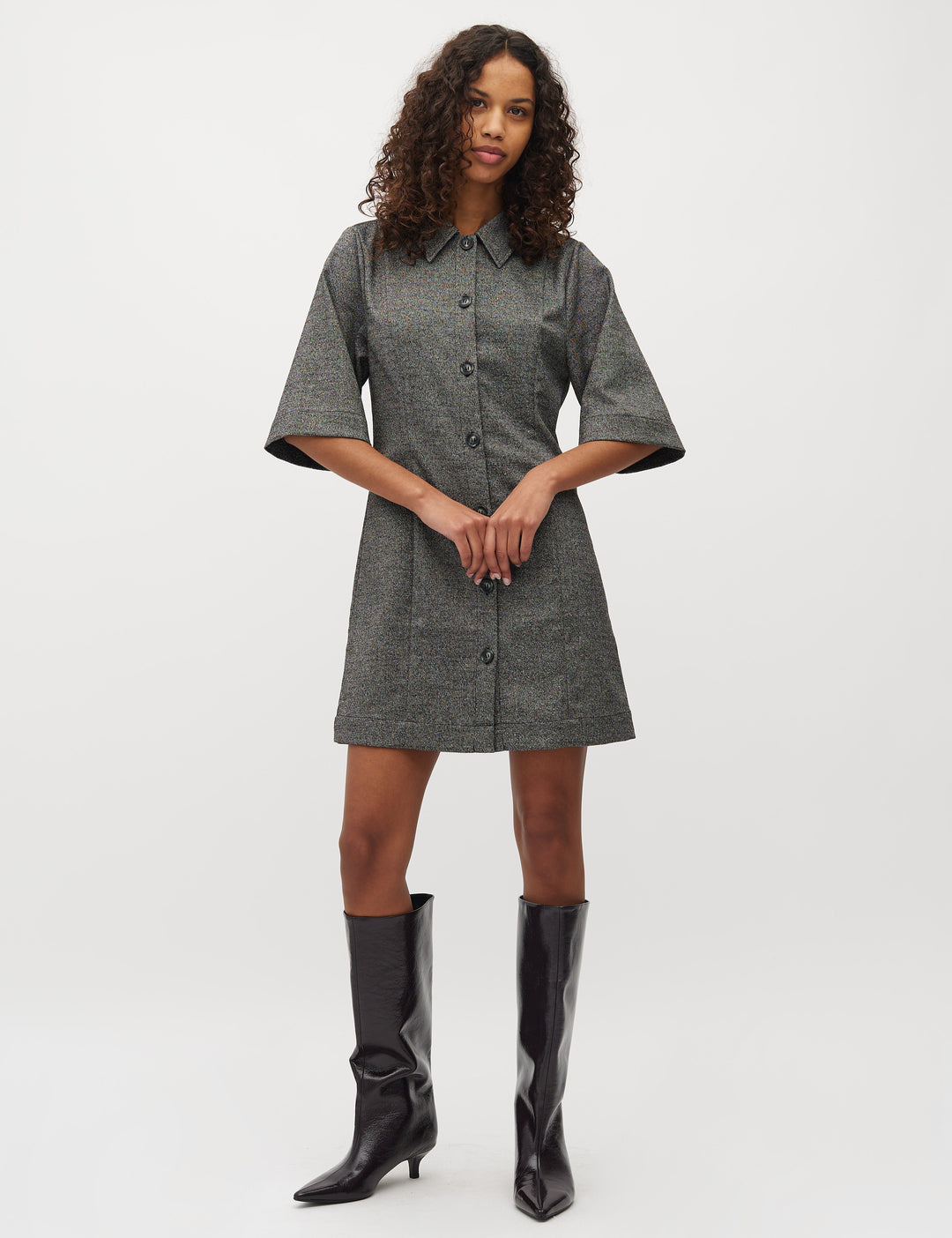 Kalira-M_Charcoal Melange_Model_0