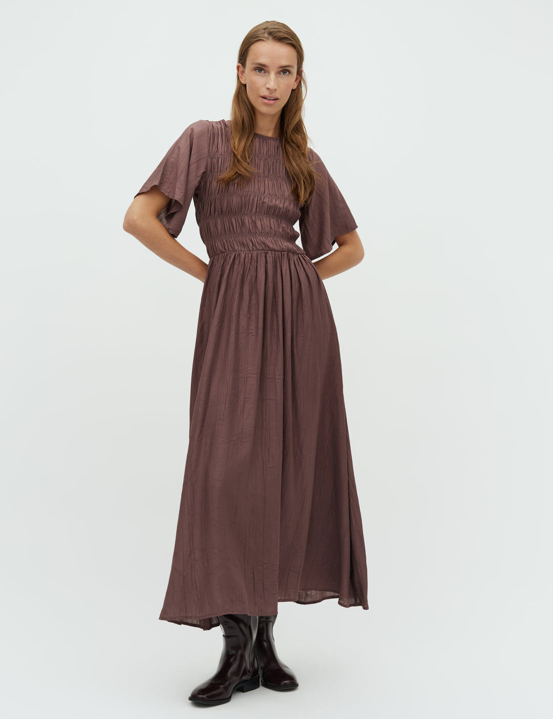 Mehina-M_Brown Lilac_Model_0