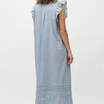 Gemala X-Long-M_Blue White Stripe_Model_1