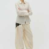 Kaloni-M_Cremé Black Stripe_Model_3