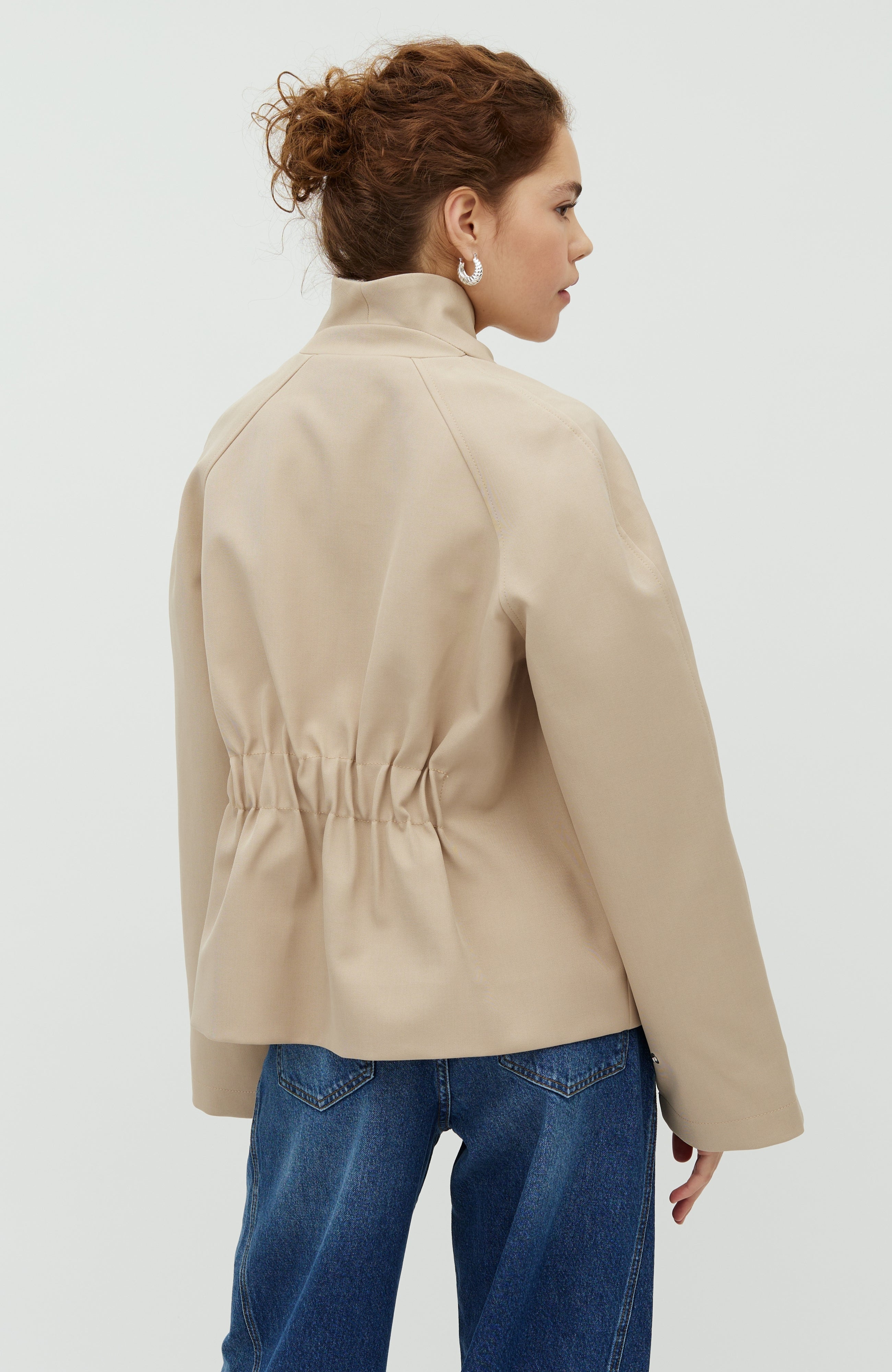 Paloa-M_Light Sand Melange_Model_3