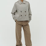 Becker-M_Black Beige Stripe_Model_3