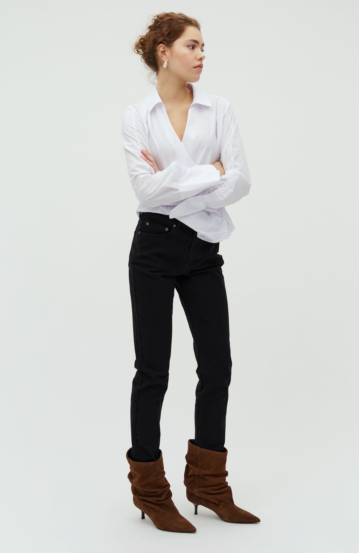 Tamilla Slim-M_Rebel Black_Model_0