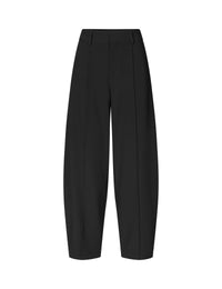 Pija-M_Black_Packshot_0