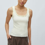 Elinne-M_Ivory Yellow_Model_0